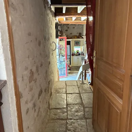 Couette-café D'hôtes Bonheur 3 Pers Piscine Et Sarrazac (Dordogne)